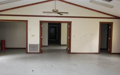300 S EUCALYPTUS ST, Sebring, FL 33870