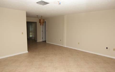 2532 DAVIS CIR, Sebring, FL 33870