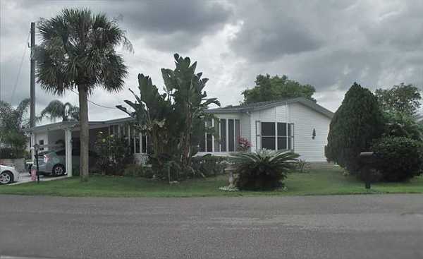 Buttonwood Bay219 Swan Dr.Sebring, FL 33875