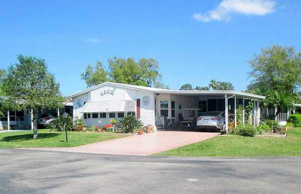 Buttonwood Bay314 SkylarkSebring, FL 33875