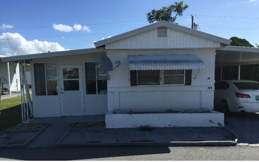 421 Pauline St, Sebring, FL 33875