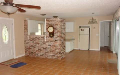 3216 GOLFVIEW RD, Sebring, FL 33875