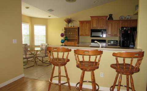 413 BARCELONA DR, Sebring, FL 33875