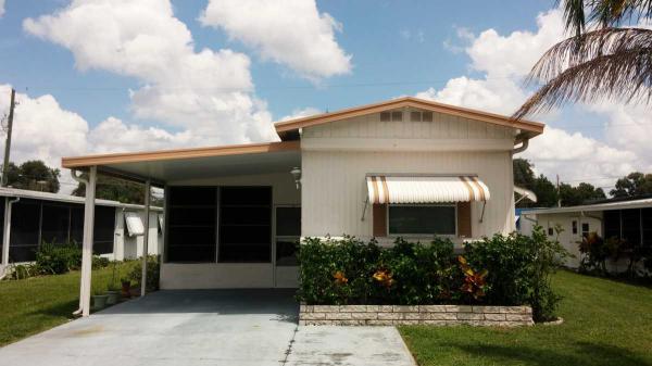 Winter Haven Manufactured Home Community25 Charles DrWinter Haven, FL 33880