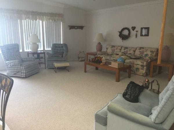 Oakwood Estates Mobile Home Park4111 Sprucewood St.Winter Haven, FL 33880
