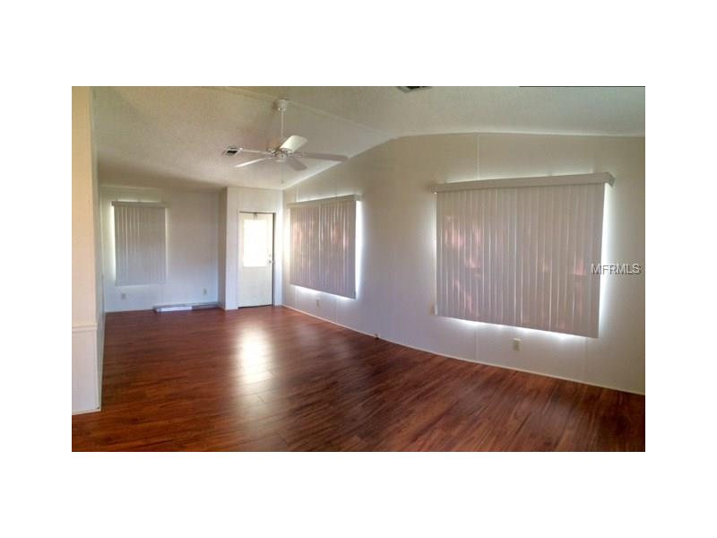 407 VILLAGE CIRCLE SW, Winter Haven, FL 33880
