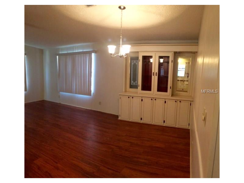 407 VILLAGE CIRCLE SW, Winter Haven, FL 33880