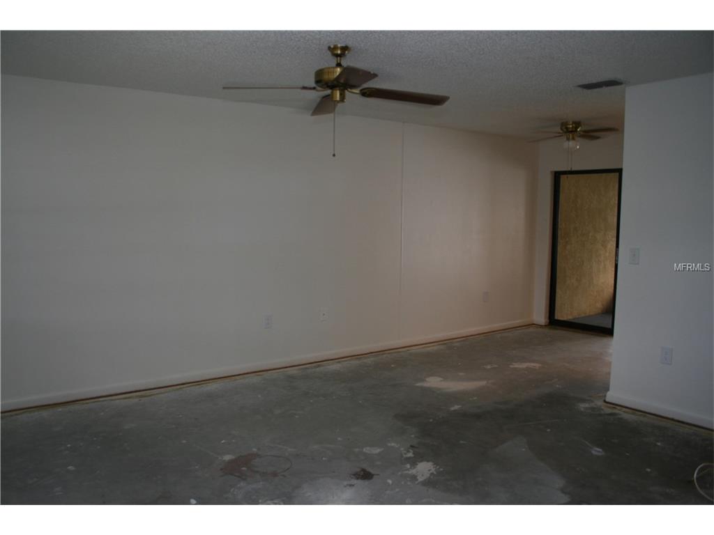 13 Kendra Ct, Winter Haven, FL 33880
