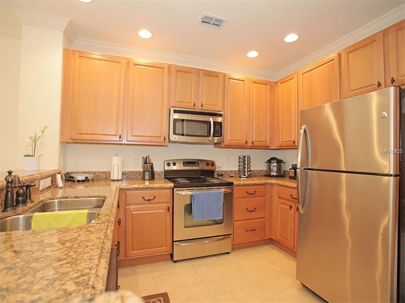 2894 BELLA VISTA DRIVE, Davenport, FL 33897