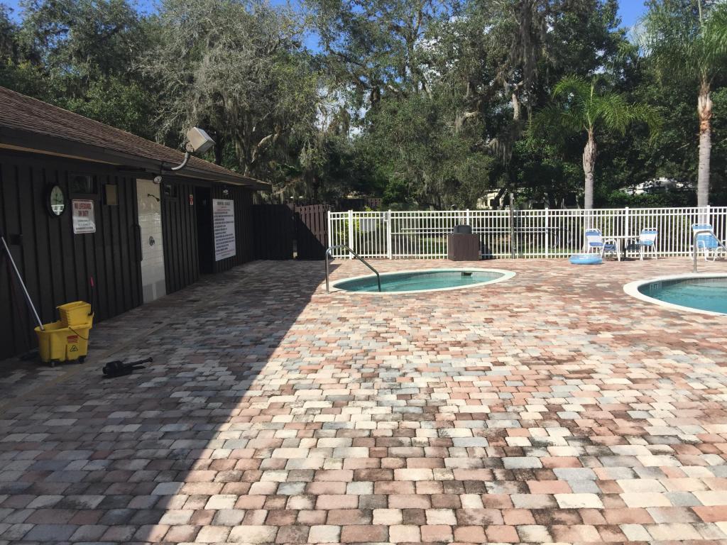 305 Bear Trail, Lake Wales, FL 33898