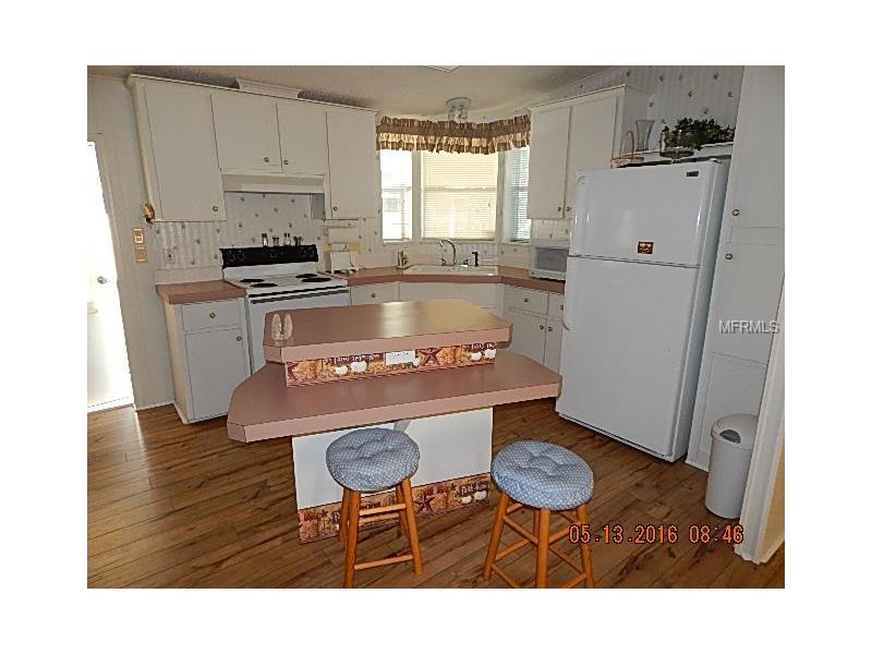 9015 LAKE POINT BOULEVARD, Lake Wales, FL 33898