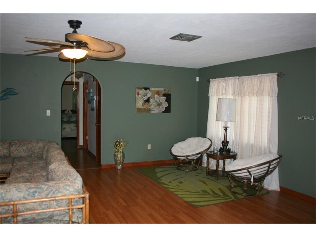 9140 Cypresswood Dr, Lake Wales, FL 33898