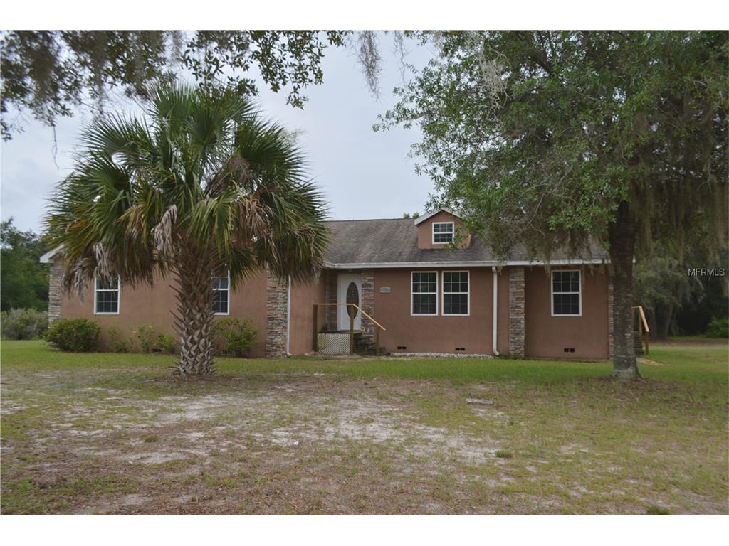 3612 Hurricane Ln, Lake Wales, FL 33898