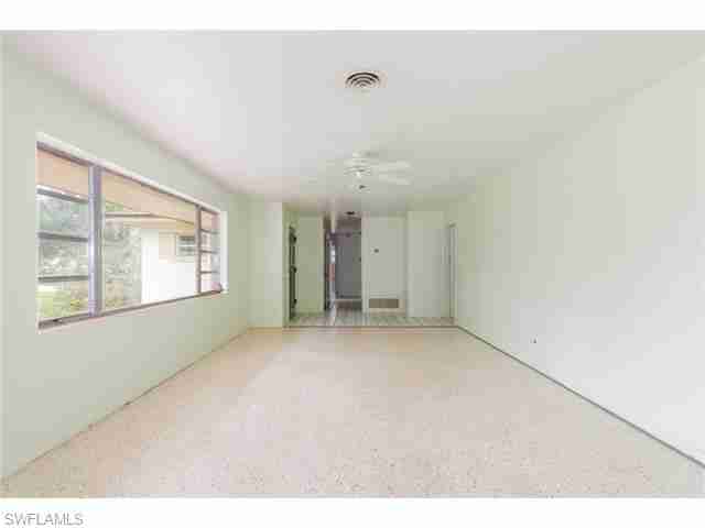 1757 Llewellyn DR, Fort Myers, FL 33901