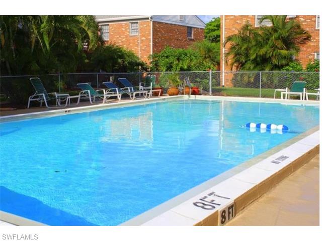 3675 Broadway, Fort Myers, FL 33901