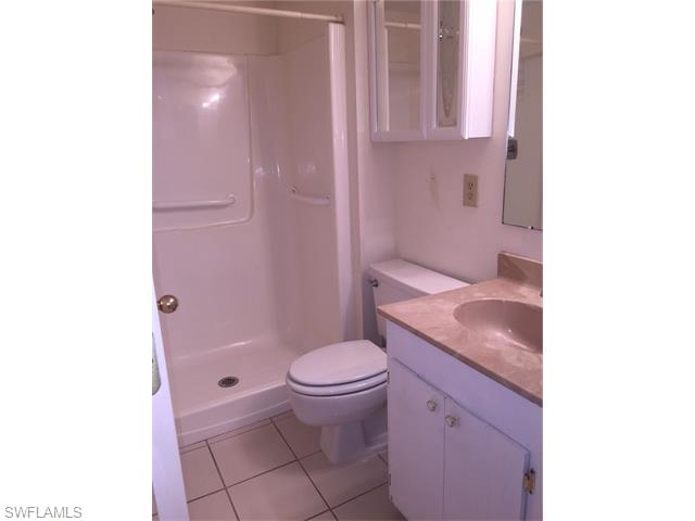 2121 Collier AVE, Fort Myers, FL 33901