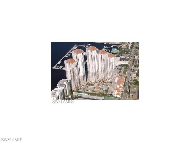 2090 W 1st ST, Fort Myers, FL 33901