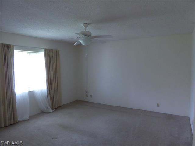 2264 Winkler AVE, Fort Myers, FL 33901