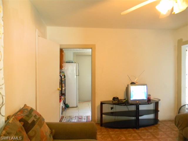 2103 South ST, Fort Myers, FL 33901