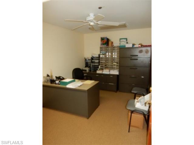 1342 Colonial BLVD, Fort Myers, FL 33901