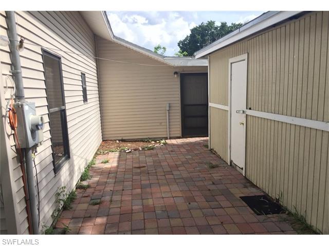 3086 Nelson ST, Fort Myers, FL 33901