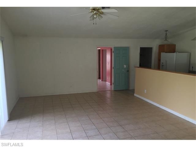 3086 Nelson ST, Fort Myers, FL 33901