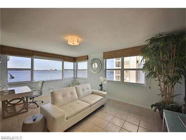 1900 Clifford ST, Fort Myers, FL 33901