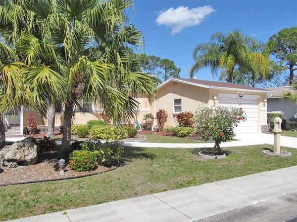 Del Tura Country Club1904 Madera DriveNorth Fort Myers, FL 33903