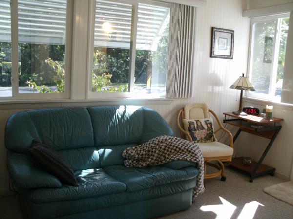 Pine Lakes Country Club19410 Tarpon Woods Ct., #62GNorth Fort Myers, FL 33903