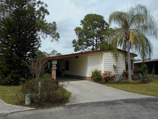 Lake Fairways Country Club19193 Indian Wells Ct. #30INorth Fort Myers, FL 33903