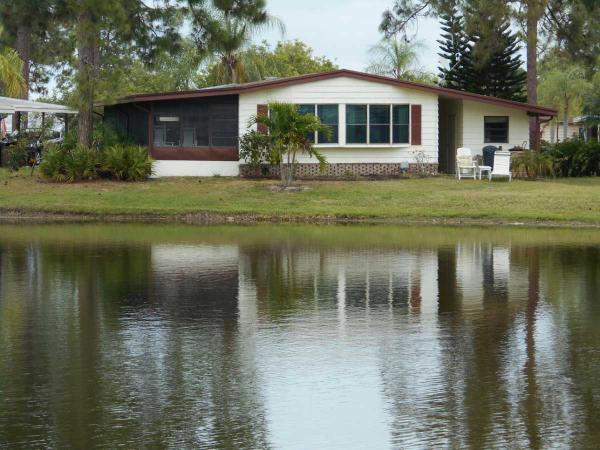 Lake Fairways Country Club19193 Indian Wells Ct. #30INorth Fort Myers, FL 33903