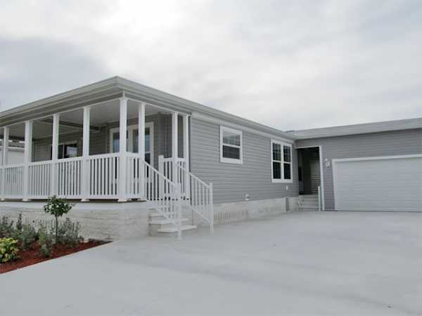 Tara Woods19337 AMELIA RD NE #666North Fort Myers, FL 33903