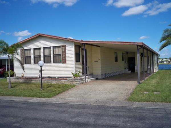 Horizon Village Co-op318 Sunshine AveNorth Fort Myers, FL 33903