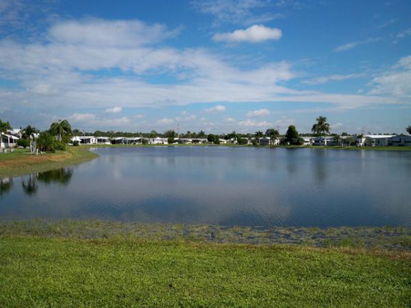 Horizon Village Co-op318 Sunshine AveNorth Fort Myers, FL 33903