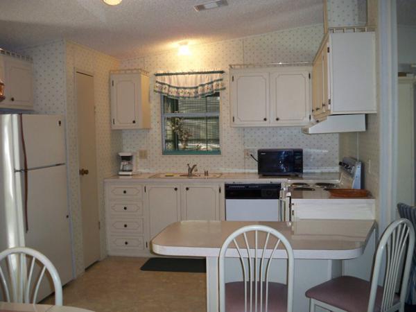 Horizon Village Co-op485 Horizon DrNorth Fort Myers, FL 33903