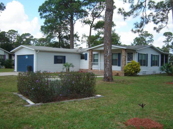 Pine Lakes Country Club19415 Summer Tree CtNorth Fort Myers, FL 33903