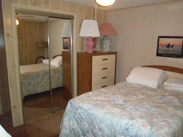 Lake Fairways Country Club19249 Tuckaway Ct., #54ENorth Fort Myers, FL 33903