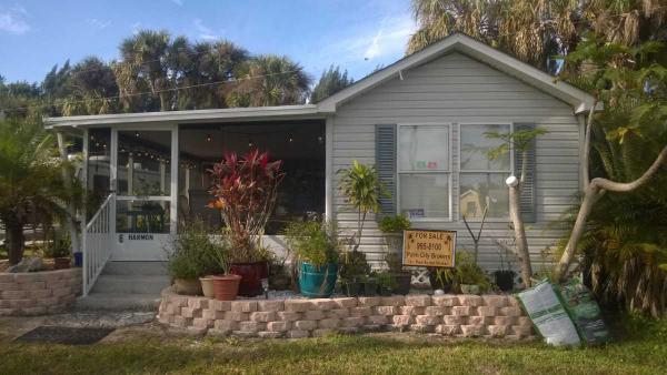 Mere's Mobile Home Park 1555 N Tamiami TrailNorth Fort Myers, FL 33903