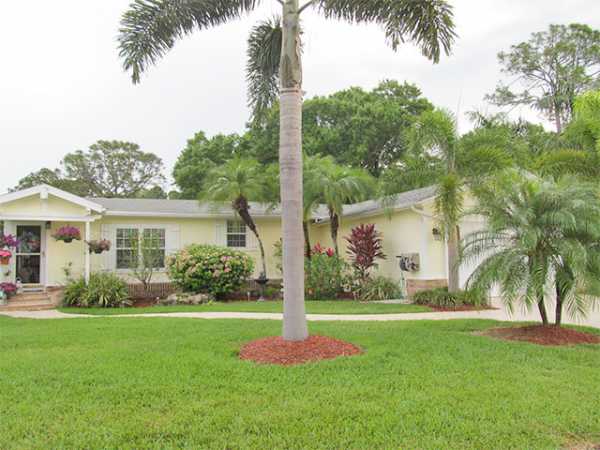 Del Tura Country Club5444 San Luis DriveNorth Fort Myers, FL 33903
