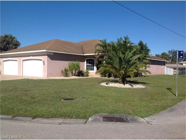 1910 W Lakeview BLVD, North Fort Myers, FL 33903