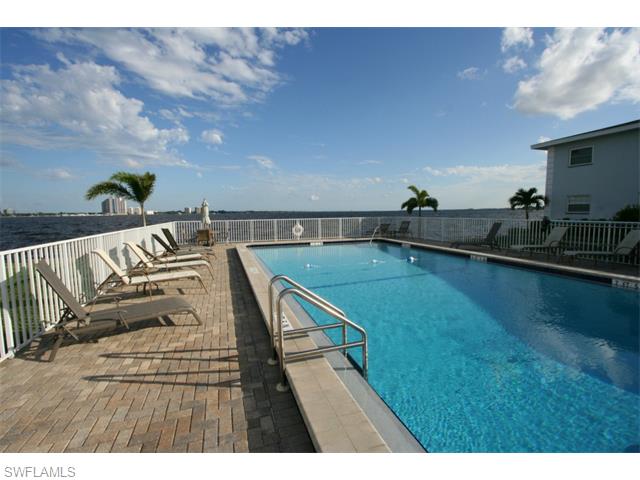 3340 N Key DR, North Fort Myers, FL 33903