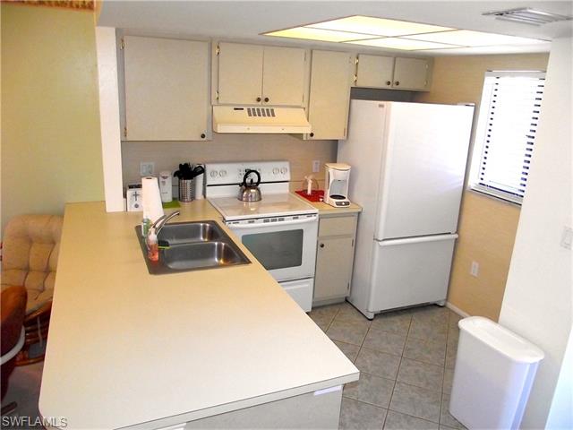 1231 Barrett RD, North Fort Myers, FL 33903