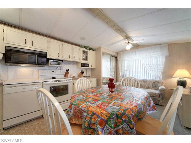 257 Caravan CIR, North Fort Myers, FL 33903