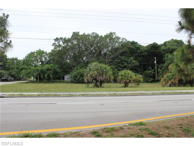 243 Pine Island RD, North Fort Myers, FL 33903