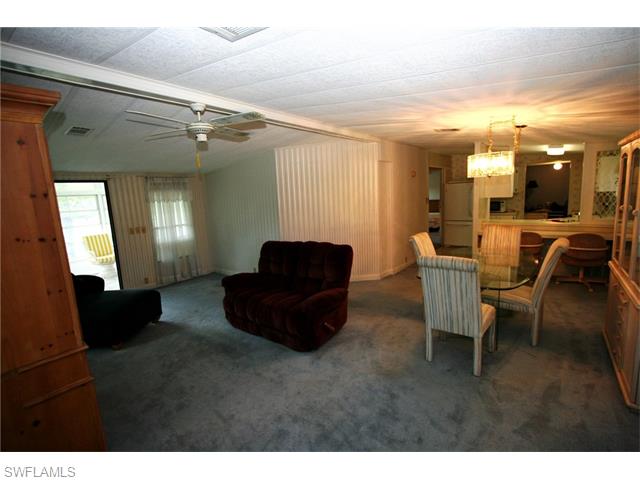 9900 Cree LN, North Fort Myers, FL 33903