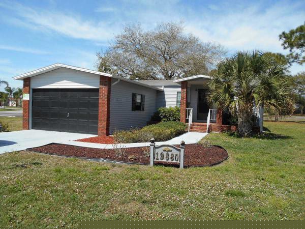 Pine Lakes Country Club19880 Diamond Hill #14LNorth Fort Myers, FL 33903