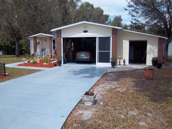 Pine Lakes Country Club10511 Lake Loop Rd., #36MNorth Fort Myers, FL 33903
