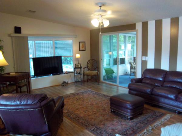 Pine Lakes Country Club10511 Lake Loop Rd., #36MNorth Fort Myers, FL 33903
