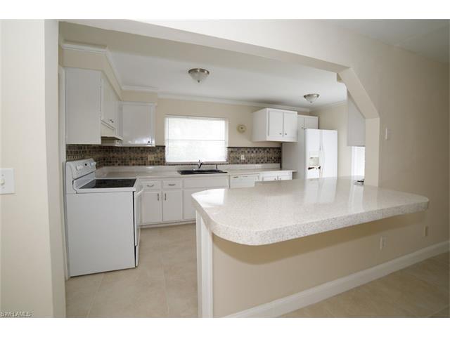 1732 Cornwallis PKY, Cape Coral, FL 33904