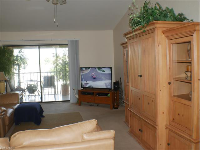 4805 Sorrento CT, Cape Coral, FL 33904
